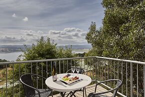 Tamar River Apartments