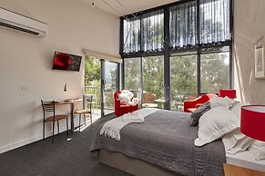 Tamar River Apartments