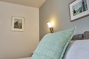 Tamar River Apartments