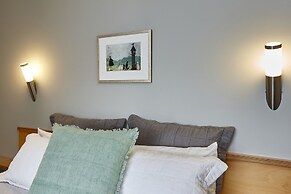 Tamar River Apartments