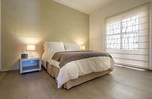 The Vibe Bed & Breakfast - Adults Only
