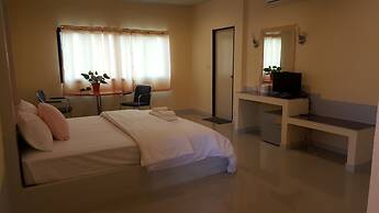 Juntima Place at Amphawa