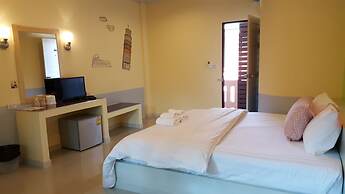 Juntima Place at Amphawa