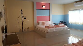 Juntima Place at Amphawa