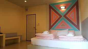Juntima Place at Amphawa