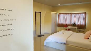 Juntima Place at Amphawa
