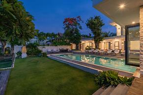 La Joya Balangan Resort