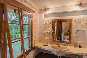 La Joya Balangan Resort