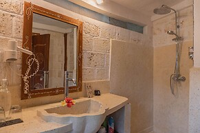 La Joya Balangan Resort