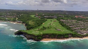La Joya Balangan Resort