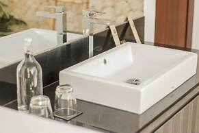 La Joya Balangan Resort