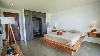 La Joya Balangan Resort