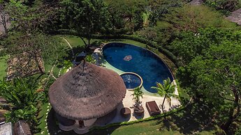 La Joya Balangan Resort