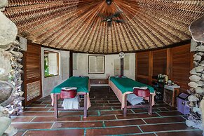 La Joya Balangan Resort