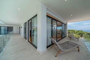 La Joya Balangan Resort