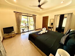 Coconut Paradise Holiday Villas