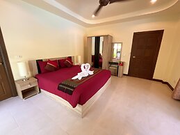 Coconut Paradise Holiday Villas