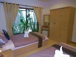 Coconut Paradise Holiday Villas