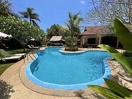 Coconut Paradise Holiday Villas