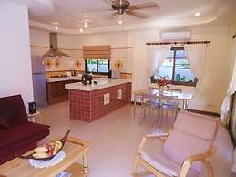 Coconut Paradise Holiday Villas