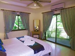 Coconut Paradise Holiday Villas