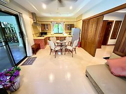 Coconut Paradise Holiday Villas