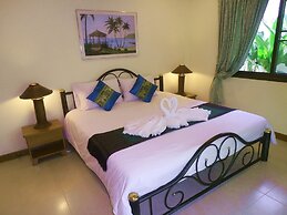 Coconut Paradise Holiday Villas