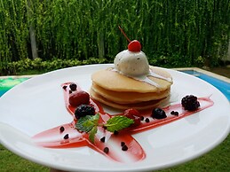 Paras Paros Marina Lodge