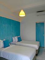 Paras Paros Marina Lodge