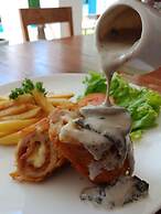 Paras Paros Marina Lodge