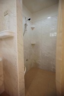 Guindulman Bay Tourist Inn