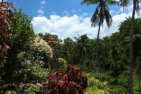 Guindulman Bay Tourist Inn