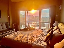 Kwainoy Riverpark & Resort
