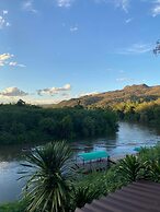 Kwainoy Riverpark & Resort