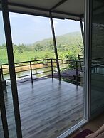 Kwainoy Riverpark & Resort