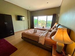 Kwainoy Riverpark & Resort