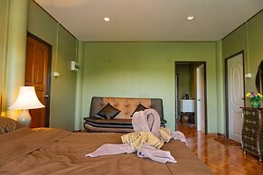Kwainoy Riverpark & Resort