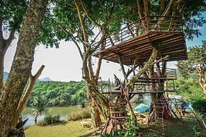 Kwainoy Riverpark & Resort