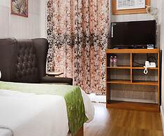 Aerostop Hotel & Restaurant