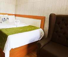 Aerostop Hotel & Restaurant