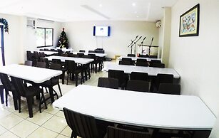 Aerostop Hotel & Restaurant