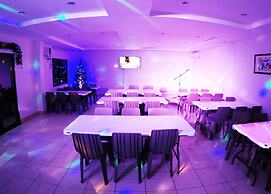 Aerostop Hotel & Restaurant