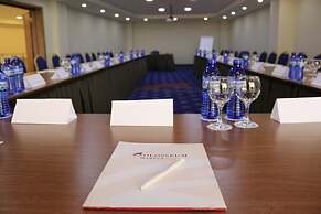 Colosseum Marina Hotel