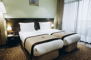 Colosseum Marina Hotel