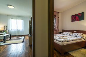 Mała Italia Apartments
