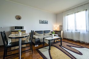 Mała Italia Apartments