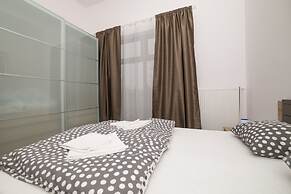 Mała Italia Apartments