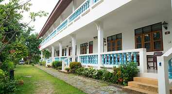 Weekender Bungalow