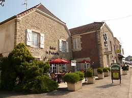 Hôtel la Poularde