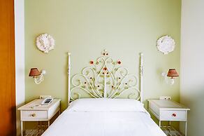 Basic Hotel Doña Manuela